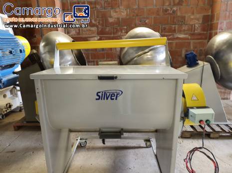 Misturador ribbon blender em a�o carbono Silver 150 litros