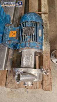 Bomba centr�fuga sanit�ria Castinox com motor WEG 2 CV