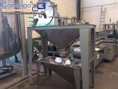 Moinho martelo em a�o inox Tigre