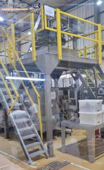 Embaladora vertical multi cabe�a Masipack 16 balan�as Twin com esteira e plataforma