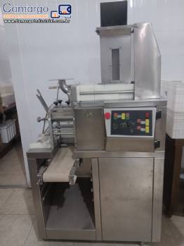 Ravioleira em inox om 6 moldes para produ��o de ravi�li ITALGI com cortador de massa longa