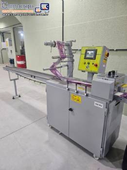 Embaladora flow pack em inox Rodolhian Embaladora flow pack em inox Rodolhian