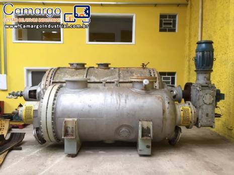 Secador Rotativo à Vácuo Paddle Dryer Bernauer Secador Rotativo à Vácuo Paddle Dryer Bernauer